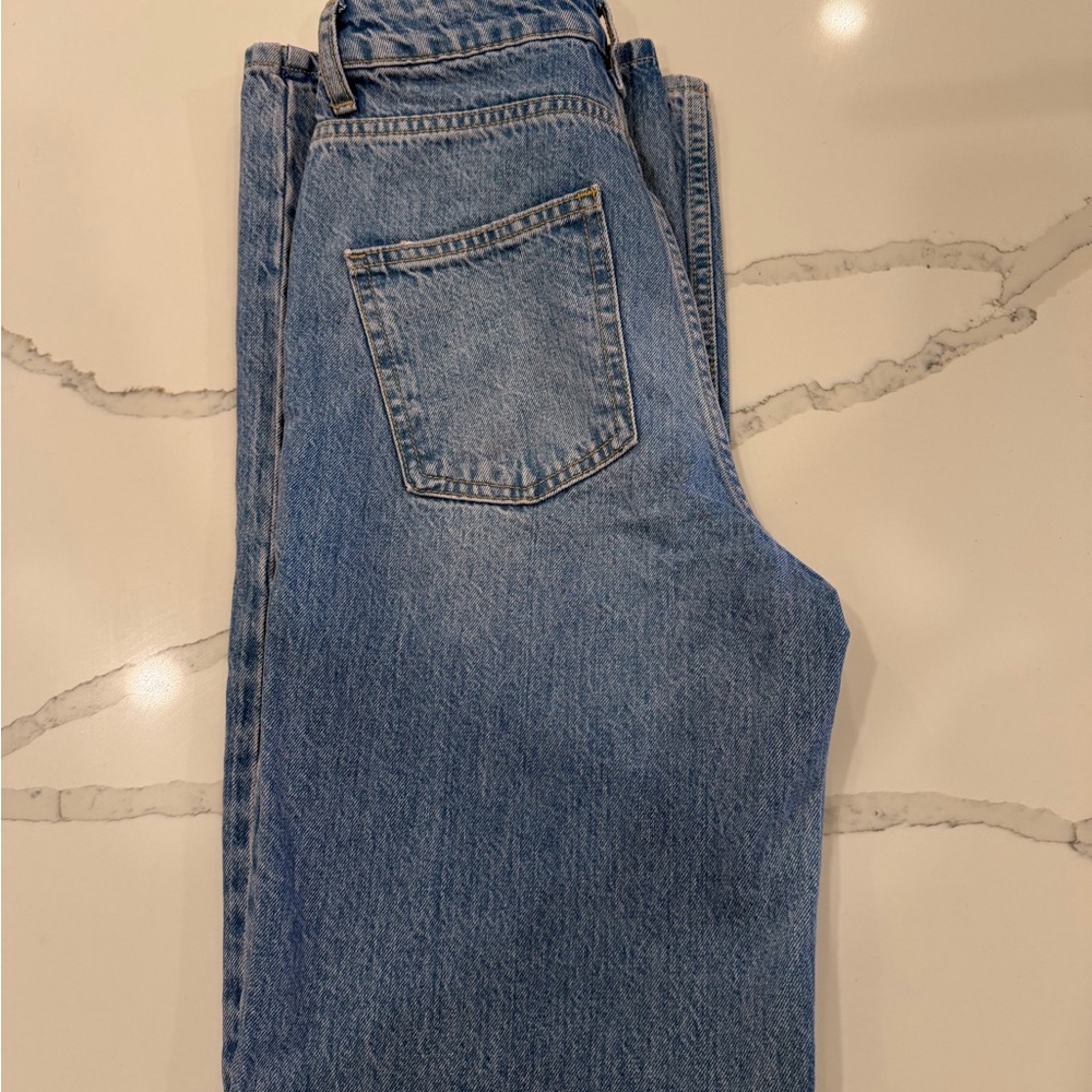 Zara - High Rise Straight Leg Jeans - medium wash - never worn